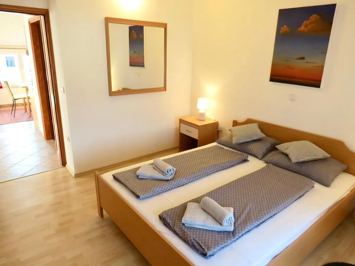 פונטנה Apartments Ljubica Veilchen